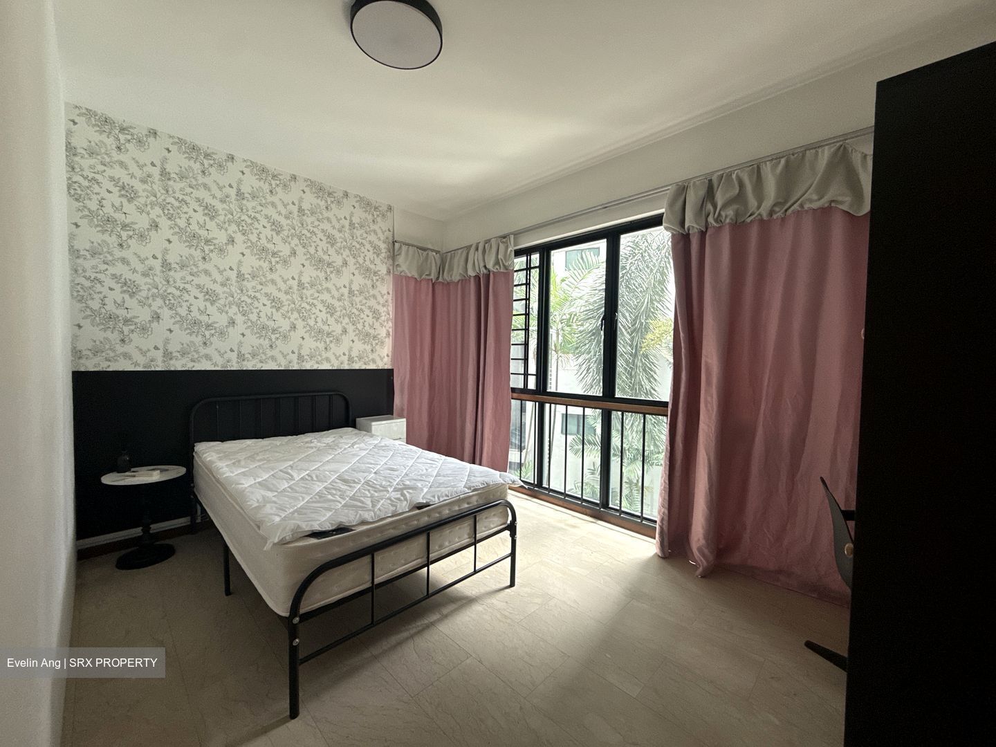 Central Grove (D14), Condominium #596398031